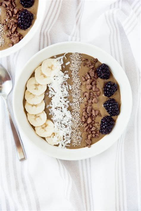 Superfood Chocolate Smoothie Bowl Broma Bakery Recipe Chocolate Smoothie Bowl Smoothie