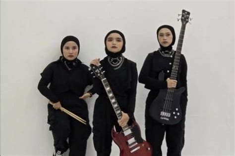 Voice Of Baceprot Band Metal Perempuan Asal Garut Melanglang Buana