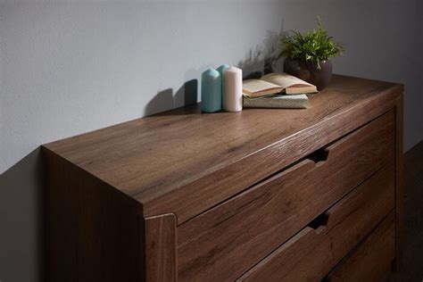 Подвесной комод для спальни: 6 идей для изготовления