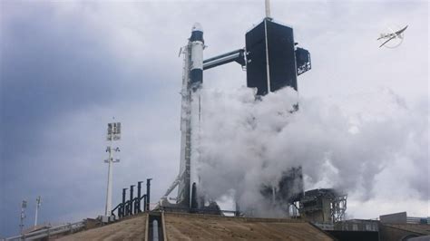 Video Historic Spacex Launch Scrubbed 20 Minutes Before Liftoff Abc News