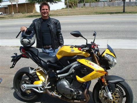 Benelli Benelli Tornado Naked Tre Moto ZombDrive