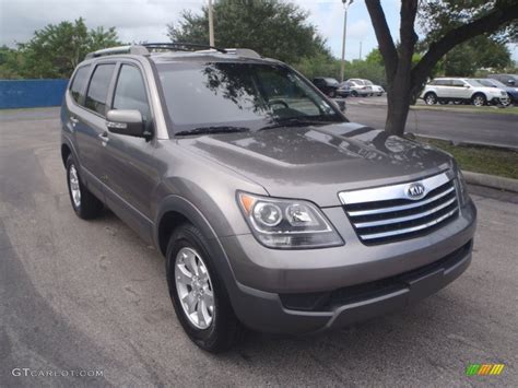 2009 Titanium Silver Kia Borrego LX V6 86069593 GTCarLot Car