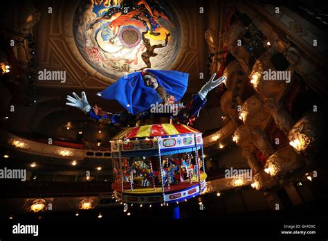 Magic roundabout florence hi-res stock photography and images - Alamy