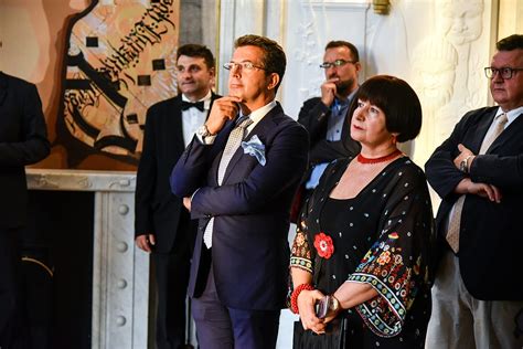 Ambassador Mondoloni Hosts Reception In Honour Of October Salon Cord