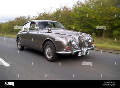 1968 Jaguar Mk2 Classic British Sports Saloon Car Stock Photo Alamy