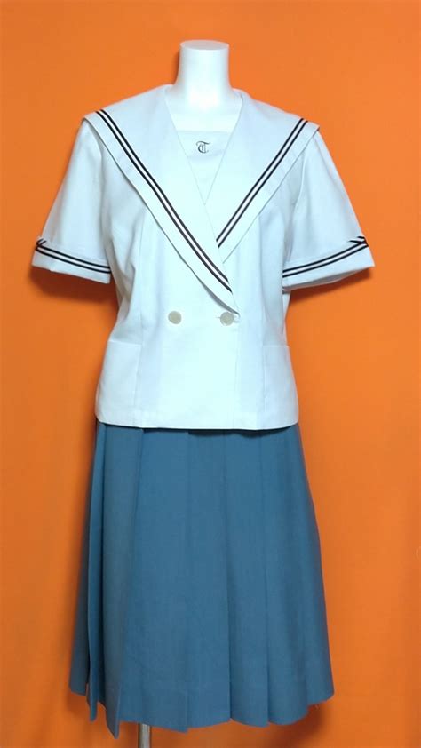 制服市場 宮崎県 妻高等学校 大きいサイズ制服 セーラー。スカート 夏服 セット。