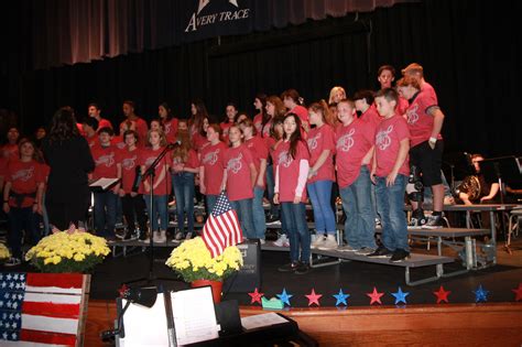 Avery Trace Middle School Veterans Day Program | Upper Cumberland Reporter