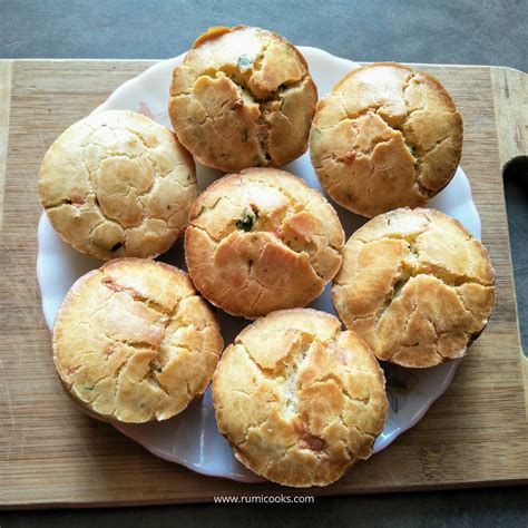 Herbs And Cheese Muffins