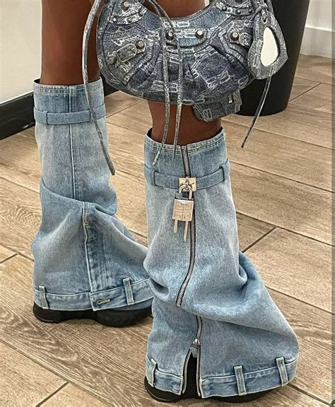 10 Trendy Ways To Recycle Your Old Jeans Outfits Save Money And