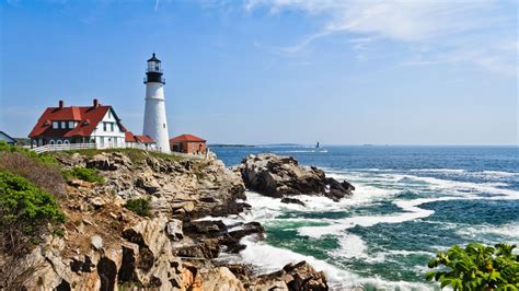 Travel Guide To Portland Maine Where To Stay Eat And Play