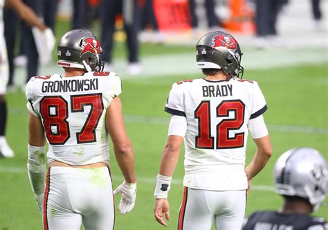 WATCH: Tampa Bay Buccaneers TE Rob Gronkowski scores first TD of Super ...