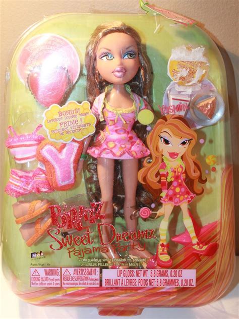 Bratz Sweet Dreamz Pajama Party Yasmin Original 9 Doll Figure Bratz