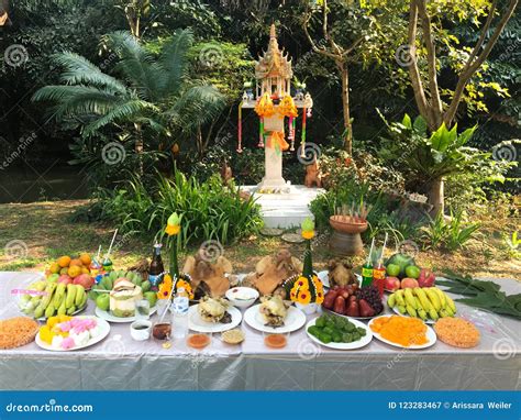 Spirit House Worship Ceremony With Food Set Stock Image Image Of