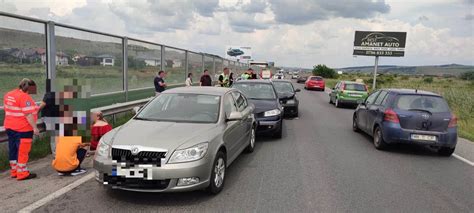 Foto Carambol Cu Patru Autoturisme Implicate Pe O Osea Din Cluj O