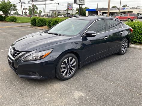 Nissan Altima Classic Series Pro Tint Window Tinting