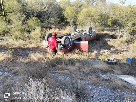 Volcadura En Linares Atiende Heridos Protecci N Civil Punto X Punto