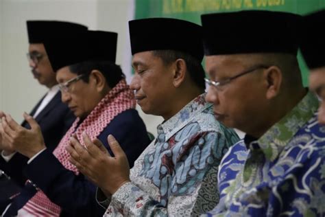 Bersama Ketua Umum PP Ponpes As Adiyah Bupati Wajo Buka Seminar