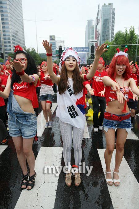 MD포토 섹시한 붉은악마 함께 응원해요 네이트 스포츠