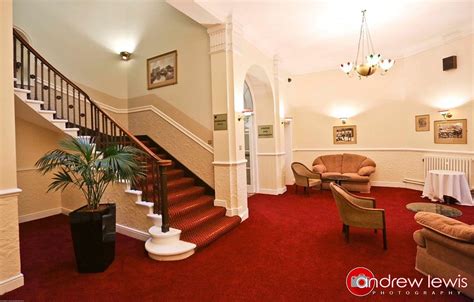 STATION HOTEL - Prices & Reviews (Dudley, United Kingdom) - Tripadvisor