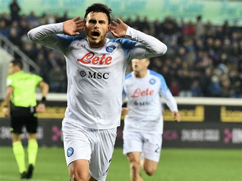 CALCIO Atalanta Napoli 1 2 Gli Azzurri Primi E In Fuga Solitaria In