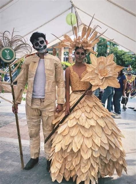 Pin De Norma Alicia En D A De Muertos Vestido Con Material