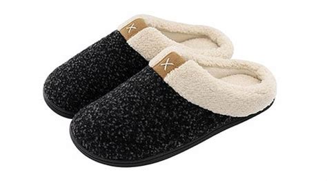 Best Indoor/Outdoor Slippers - AskMen