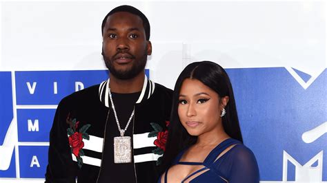 Nicki Minaj Confirms Split With Meek Mill Yes I Am Single