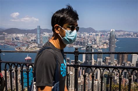 Hong Kong L Un Des Derniers Endroits Au Monde Supprimer Le Port Du