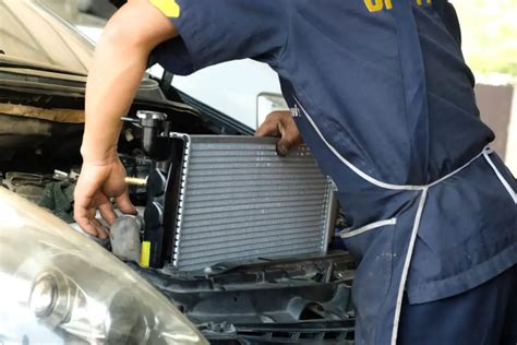 What Causes Air Bubbles In Radiator Symptoms And Fix Vehicle Fixing