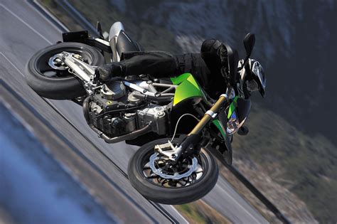 Aprilia Dorsoduro Motorcycle Model Review Features And