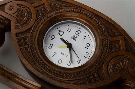 Купить Настольные деревянные часы 482253 - в магазине хенд мейд ...
