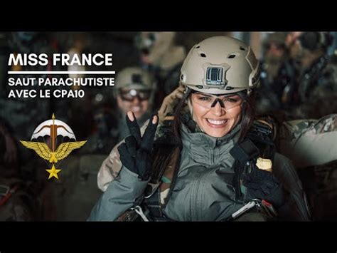 Miss France Saut Parachutiste Avec Le Commando Parachutiste De L Air