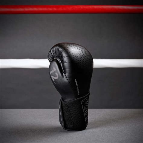 Outshock Sparring Boxing Gloves 900 Black Decathlon