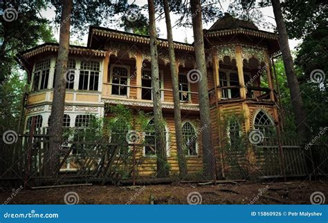 Abandoned House Royalty Free Stock Image - Image: 15860926