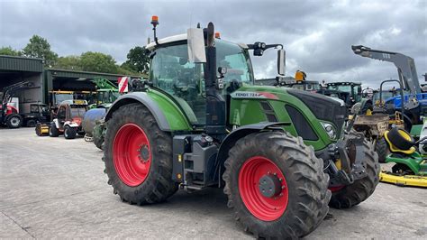 Fendt 724 Vario Profi Plus 724 Vario Profi Plus GPS RTK Baujahr 2020