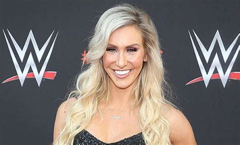 Charlotte Flair Height, Weight, Age, Wiki, Affairs, Family & More