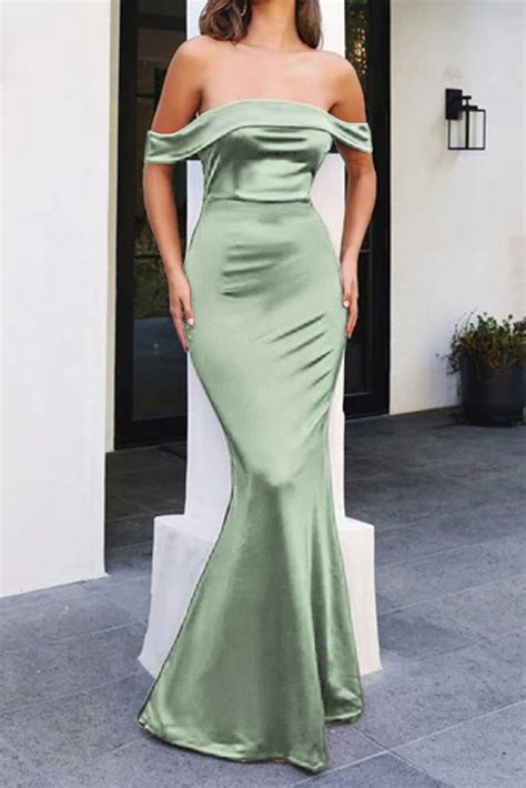 Victorias Voguevictoria S Vogue Off Shoulder Sage Green Elegant Maxi