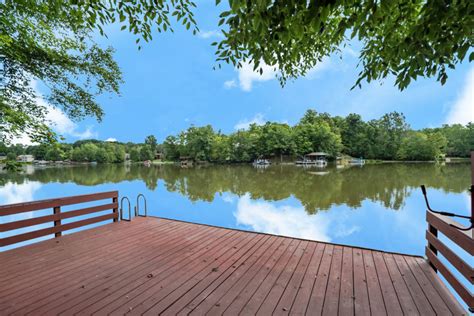 Candlewood Lake Open House: Courtesy of The Ohio Lake Team