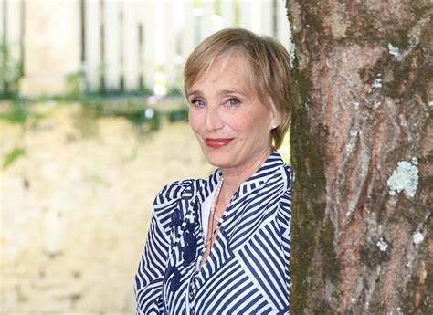 Kristin Scott Thomas Plus De Ans Apr S Son Divorce Avec Fran Ois