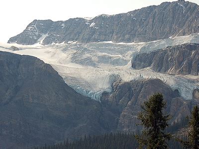 Crowfoot Glacier, Canada Tourist Information