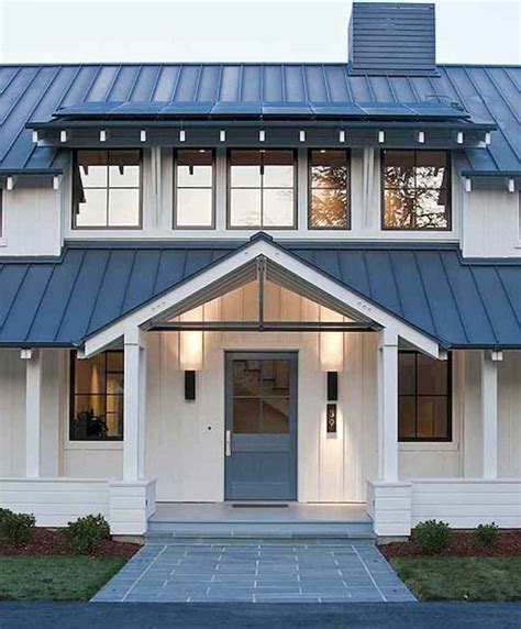 90 incredible modern farmhouse exterior design ideas (6) - Roomadness.com