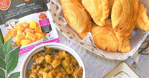 Pengs Kitchen Spiral Curry Puff Nonya Curry Chicken And Potato