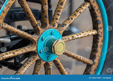 Vintage Wooden Spoke Car Wheel. Close-up of Wood Spokes Stock Image - Image of motor, retro ...