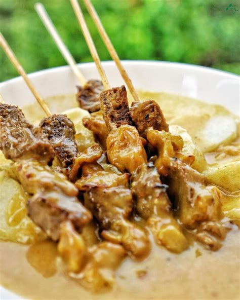 Culture Tuesday: an Exploration of Indonesian Cuisine - Best of Vegan