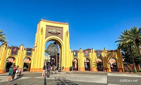 Full List of Rides Open During Halloween Horror Nights at Universal ...