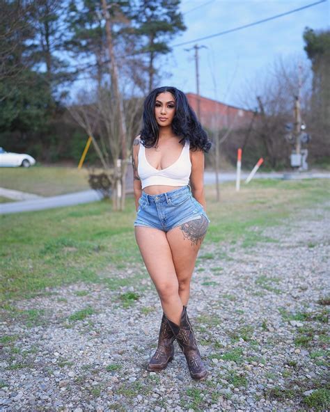 Fivio Foreign ft. Coi Leray & Queen Naija – What’s My Name (Official