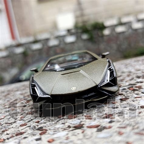 藍寶堅尼油電牛王 閃電 Lamborghini Sian Fkp 37 SiÁn 模型車 139 全球限量超跑 蝦皮購物