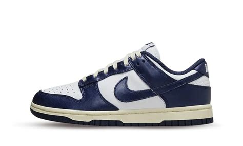 Nike Dunk Low 'Vintage Navy' (W) - FN7197-100