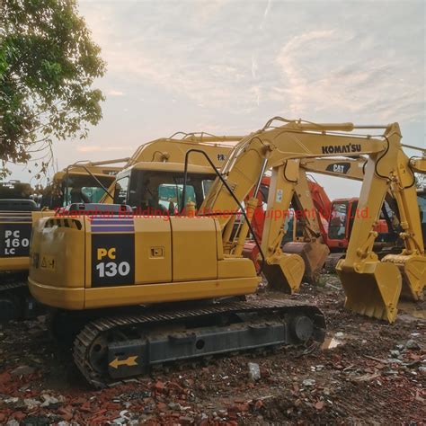 Used Crawler Excavator Komatsu Pc Engineering Machinery