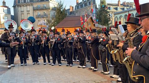 Les Gueules Sèches de Limoges Animation du marché de noël de Limoges